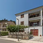 Apartments With Wifi Rovinj - 7144